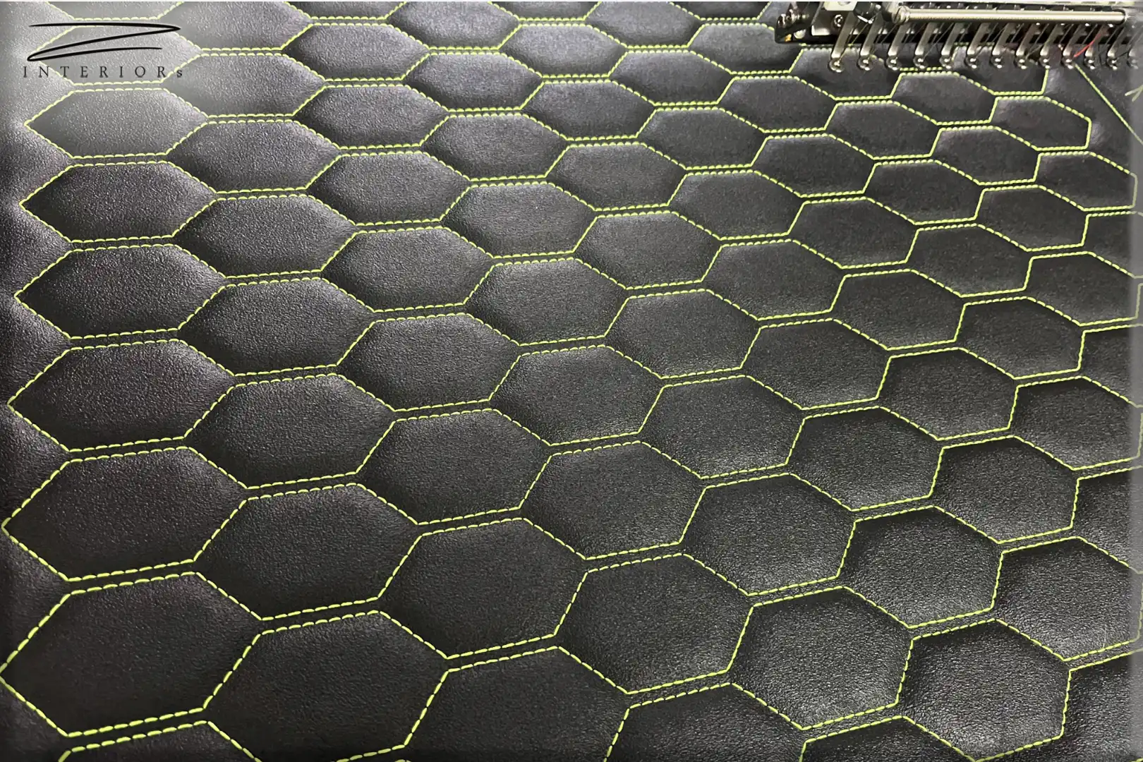 Steppstich Waben in Neongelb 